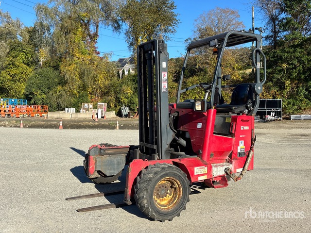 2014 Moffett M50 5000 lb 3x3 Truck Mounted Forklift