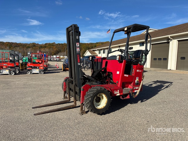 2015 Moffett M8 55.3 5500 lb 3x3 Truck Mounted Forklift