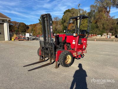 2016 Moffett M8 50.3 5000 lb 3x3 Wózek widłowy montowany na ciężarówce