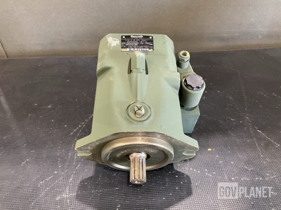 (4) Rexroth R902405958 Hydraulic Motors