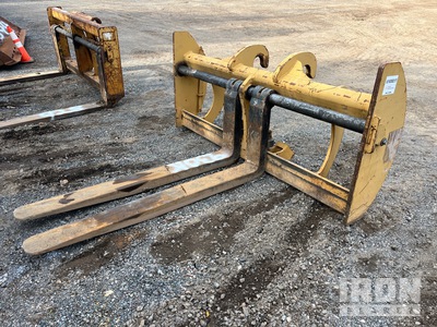 Wheel Loader Forks - Fits Cat 930K