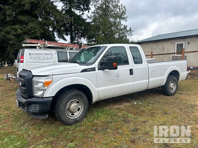 2014 Ford F-250 XL 4x2 Extended Cab Ute