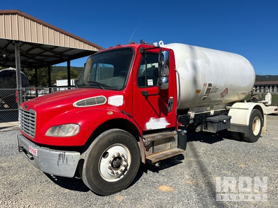 2014 Freightliner M2 106 2800 gal 4x2 Propane Delivery Truck