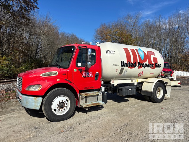 2014 Freightliner M2 106 3000 gal 4x2 Propane Delivery Truck