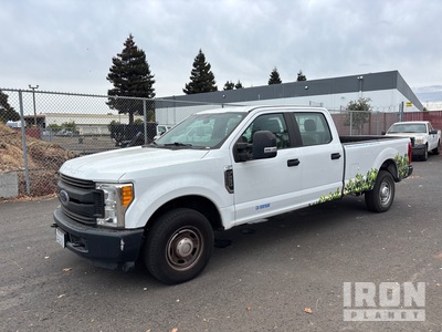 2017 Ford F-250 XL 4x2 Crew Cab Ute