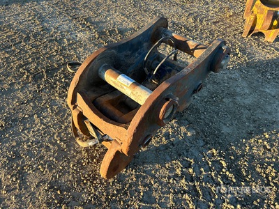 Dromone Pin Grabber Excavator Coupler - Fits 300 Series
