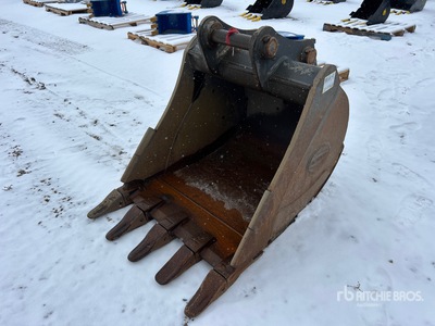 Strickland 36 in Digging Pin On Excavator Bucket - Fits 120 Series