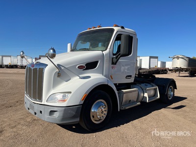 2014 Peterbilt 579 4x2 トラックトラクター（S/A）