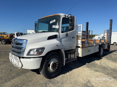 2016 Hino 338 4x2 Flatbed Truck