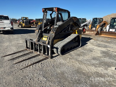 2016 New Holland C232 Compact Track Loader