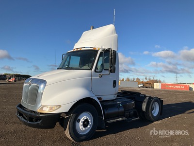 2009 International TranStar 8600 4x2 S/A Day Cab Truck Tractor