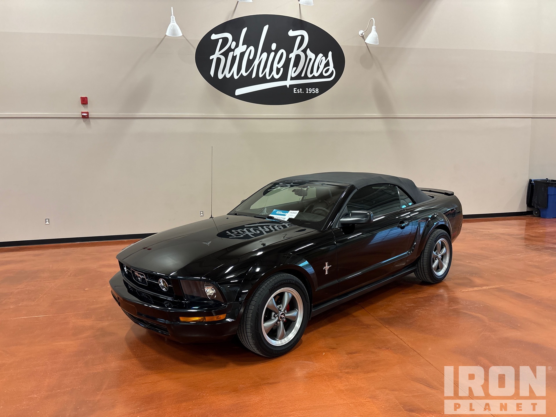 2007 Ford MUSTANG Autovettura