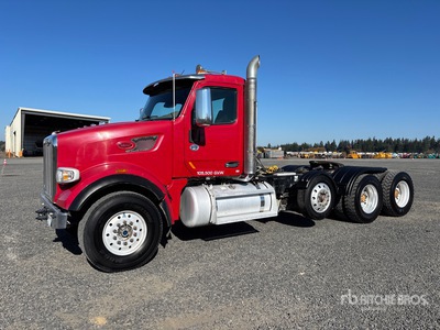 2019 Peterbilt 567 8x4 Ciągnik siodłowy z kabiną dzienną Tri/A