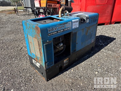 2004 Miller Bobcat 250 NT 250 A Multi-Process Engine Driven Welder