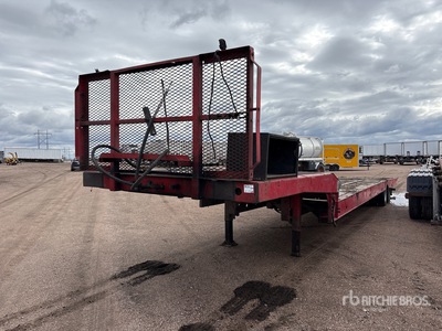 2002 Landoll 317 70000 lb 50 ft T/A Gooseneck Flatbed Trailer
