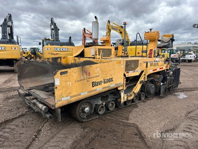 Blaw-Knox PF-5510 Track Asphalt Paver