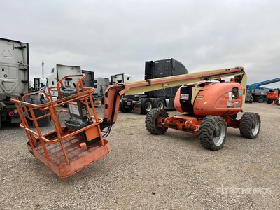 2011 JLG 600A 4WD Diesel Articulating Boom Lift
