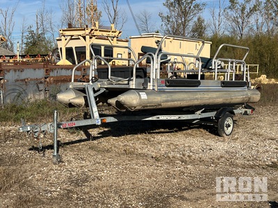 2017 unidentified UNIDENTIFIED 15 ft Pontoon Boat w/2016 Midwest PVB1412 Trailer