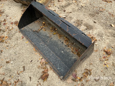 Toro 42 in Mini Skid Steer Bucket - Fits Toro TX1000