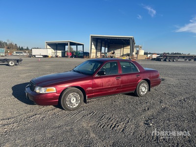 2005 Ford Crown Victoria Automobile