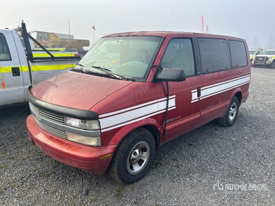 1998 Chevrolet Astro AWD Minicamioneta (Inoperable)