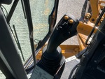Control Station with Controles hidráulicos