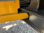 Chassis with Desgaste de las clavijas centrales de articulación