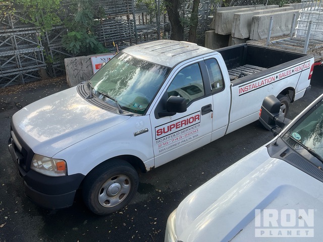 2008 Ford F-150 XL 4x2 Extended Cab Pickup