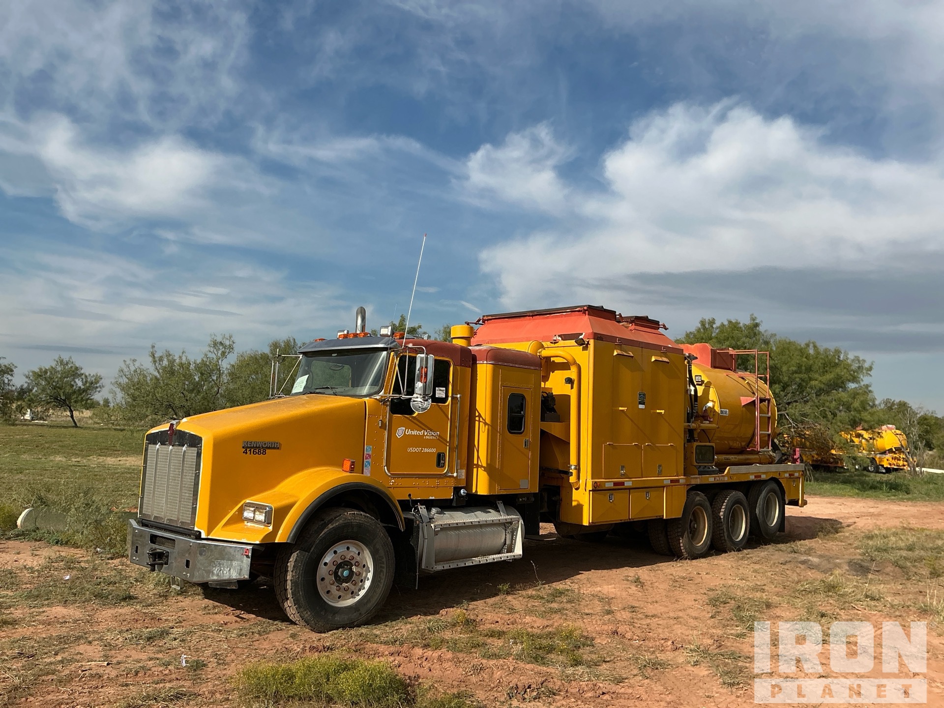 2012 Kenworth 8x6 Frac Water Heater Trucks