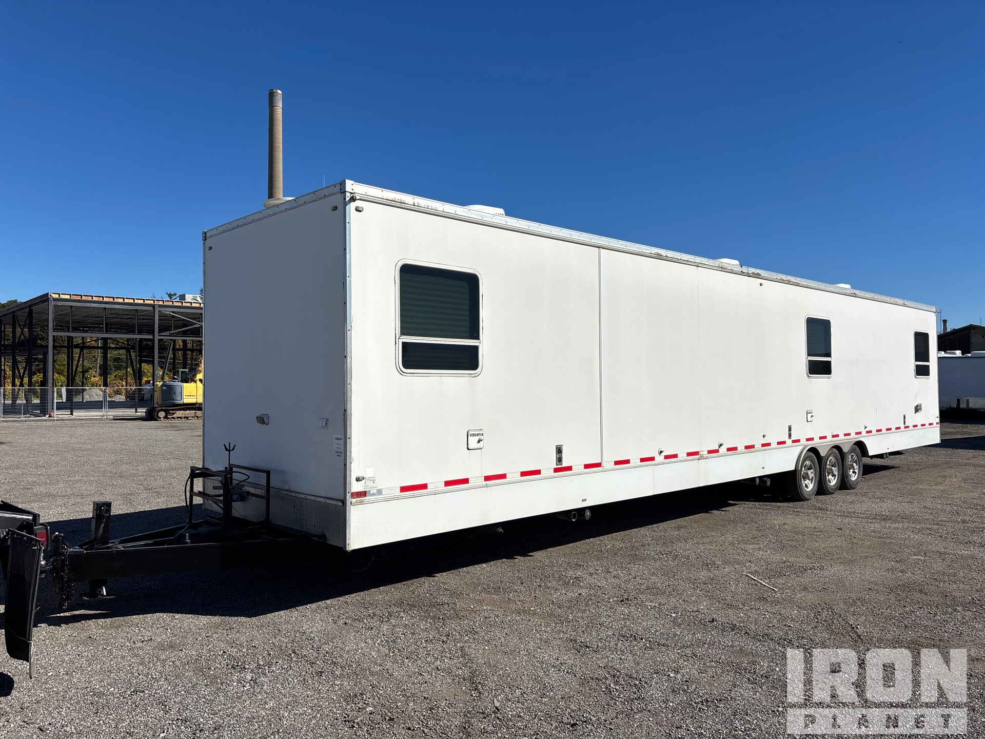 2014 Kuntry Kustom 46 Ft Tri/A 3 Room Star Wagon Trailer