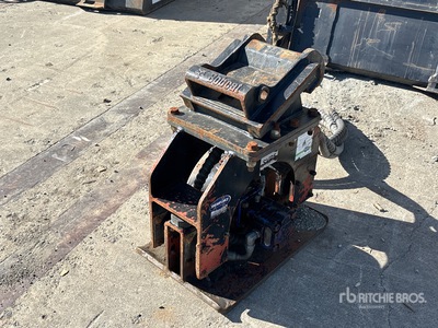 Shearforce SVP5 Hoe Pac Vibrationsplatte - Fits Bobcat E50