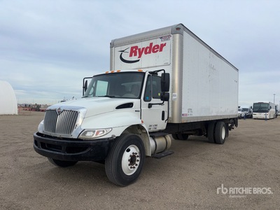 2011 International Durastar 4300 4x2 Van Truck