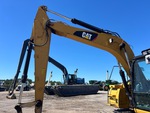 v2 Chassis - Excavator with 