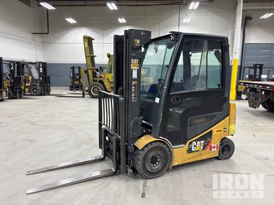 2014 Cat 2EPC5000 5000 lb Carrelli Elevatori Elettrici