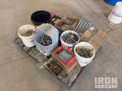 Quantity of Assorted Stainless and Galvanised Nuts and Bolts その他 - 店舗 & 倉庫