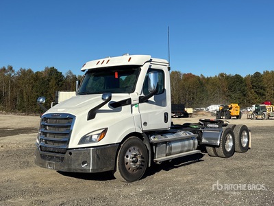 2023 Freightliner Cascadia 116 6x4 T/A Day Cab Truck Tractor