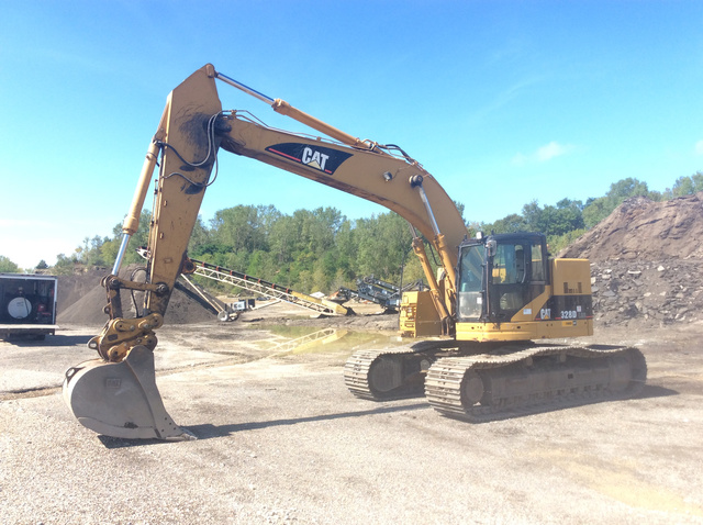 2007 Cat 328DLCR Track Excavator
