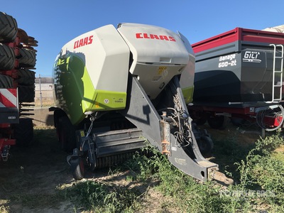 2018 Usines Claas Quadrant 5200 T Round Baler