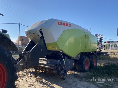 2018 Usines Claas Quadrant 5200 T Round Baler