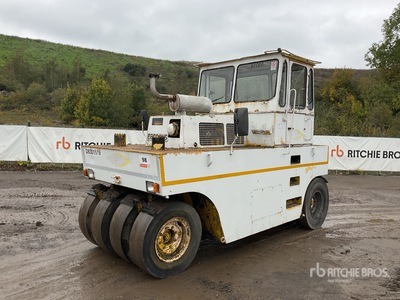 1987 Hamm GRW10 8 Wheel Compactador de Ruedas