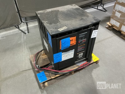 VForce SMC36C-18150YG-00 Battery Charger