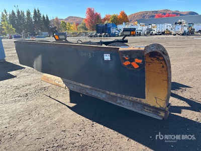 12 ft Hydraulic Reversing Schneepflug - Fits Truck