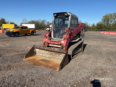 2017 Takeuchi TL10V2-CRH Two-Speed Oruga cargadora compacta