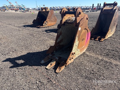 24 in Excavator Bucket - Fits Cat 330