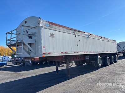 2009 Manac 41444C33 45 ft Quad/A Aluminum End Dump Trailer