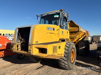 2004 John Deere 250D Camión Dumper Articulado