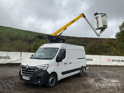 2026 Renault Master 4x2 Bucket Truck w/2023 Versalift VTE-125 12.3 (Unused)