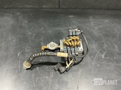 General Dynamics 10654309-001 Pneumatic Manifold