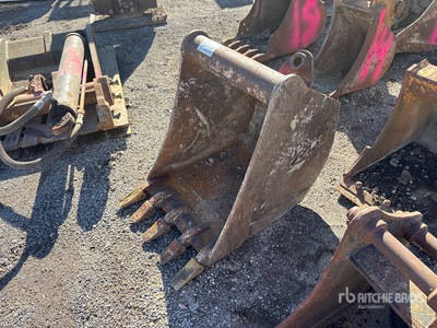WR 24 in دلو حفارة - Fits Hyundai 140LC-7