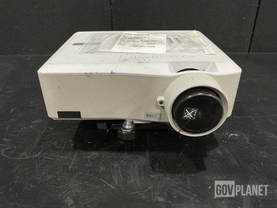 Mitsubishi XL1550U LCD Projector